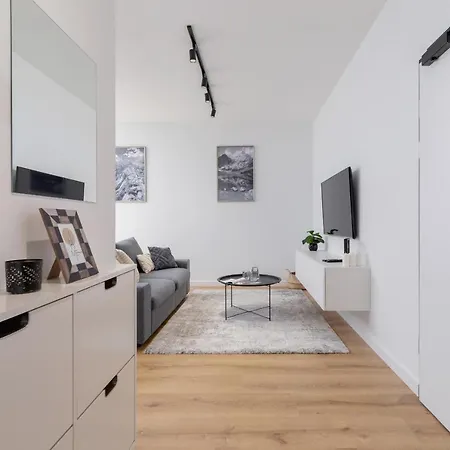 Apartmán Army Museum By Renters Prestige *